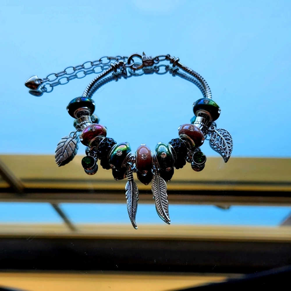 Charm bracelet